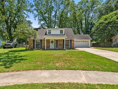 1220 Evangeline Cir