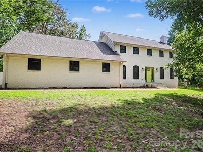 227 Dileen Dr