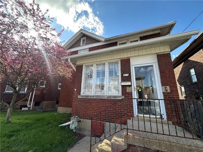 311 Margaret St