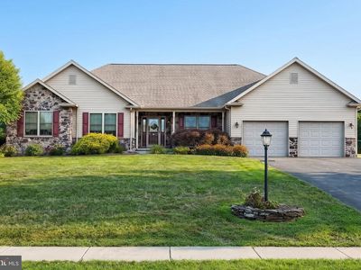 7284 Landon Dr