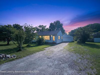 218 Outer Ln