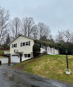Property at 21 Woodland Dr, Barre, VT