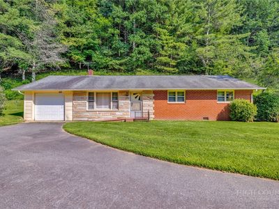 480 Roaring Fork Road