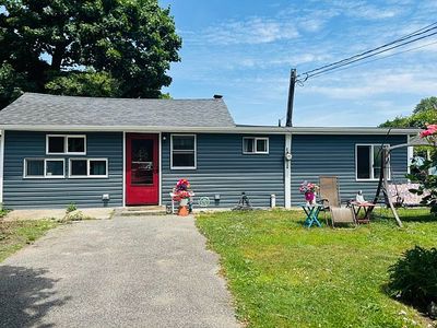 Property at 57 Sutton Ct, West Islip, NY