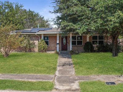 2201 Linwood Ln