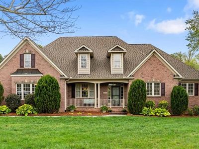 5910 Beckenham Way
