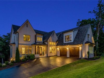 10 Peninsula Way