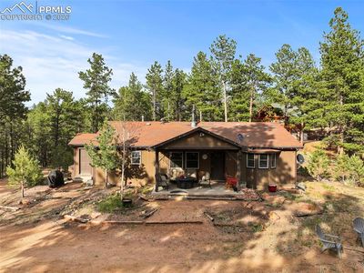 1110 Pikes Peak Dr