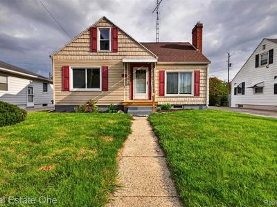 1915 Tuscola St