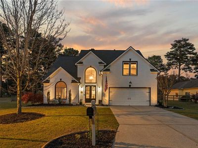 3211 Stillwater Dr