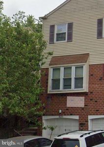 9328 Jamison Ave #B