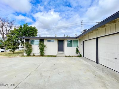 1070 Dennis Ave