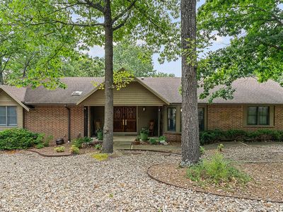 1 Rockford Ln