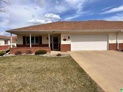 710 2nd St SE UNIT 106