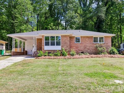 5320 Dolphin Ln