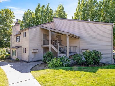 10137 SW Trapper Ter