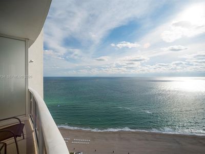 18001 Collins Ave #2711