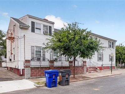 32 Almy St