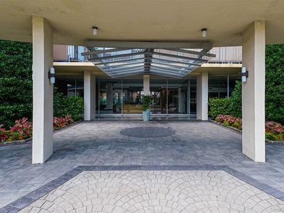 166-25 Powells Cove Boulevard #6M
