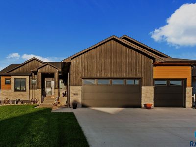 408 N Wildcat Dr