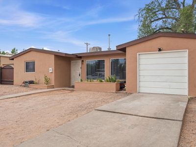 4604 Palo Duro Ave NE