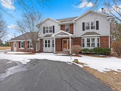 2911 Ridgeway Dr
