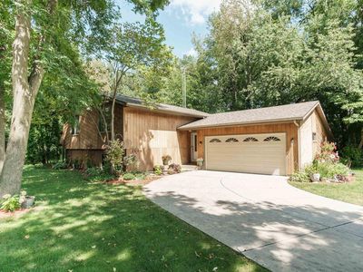 3303 Newcastle Drive