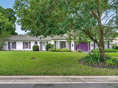 60 OAKLEIGH LANE