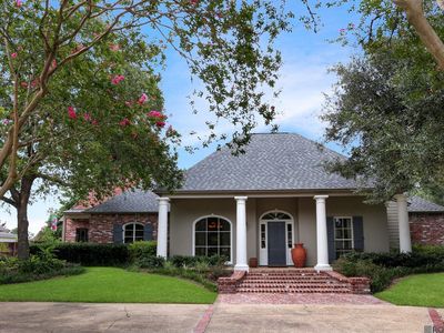 18071 N Mission Hills Ave