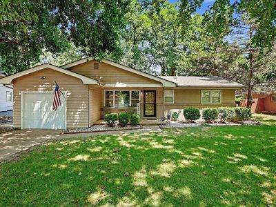 1314 N Westview Dr