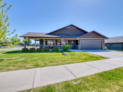1186 Heritage Dr