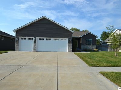 1304 Olivia Dr