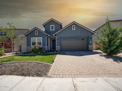 274 Commodore Dr