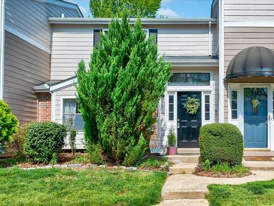 7802 Falcon Rest Cir