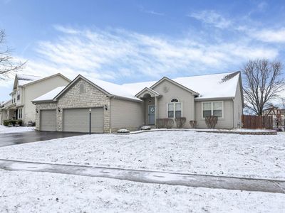 2048 Mayflower Cir