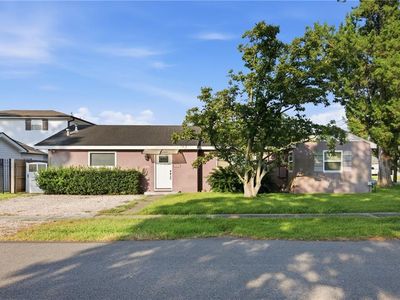 901 Newman Ave