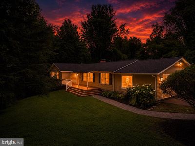 8323 Sharon Dr