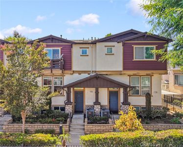 1556 Ledgestone Ln