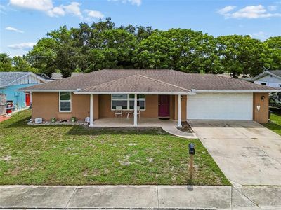 8832 Goshen Ln