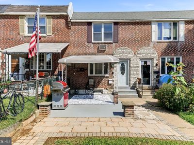231 W Wyncliffe Ave