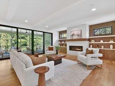 Cresthaven Luxury New Home — OPEN HOUSE Plan, PCI - 22180