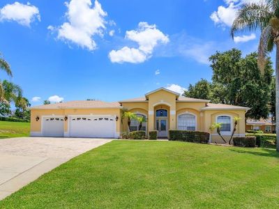 12560 Katherine Cir
