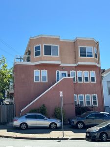 2045 Quesada Ave