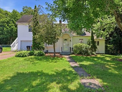 56 Lincoln Ave