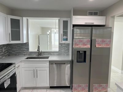 Property at 24 Abbey Ln APT 204, Delray Beach, FL