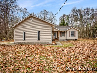 1977 E Michillinda Rd