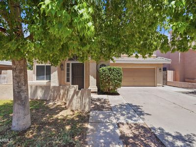 1416 E GAIL Drive