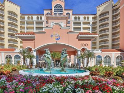 200 OCEAN CREST DRIVE #524