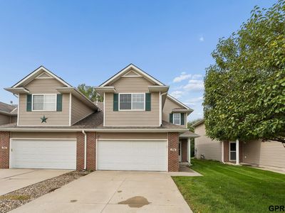 1746 N 176th Plz