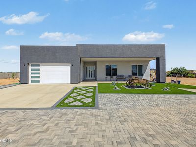21426 W ROBERTA Drive
